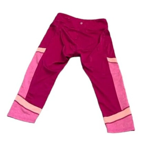 🔥🔥SALE🔥🔥Tek Gear DryTek Capri Leggings Size Medium - Picture 2 of 2